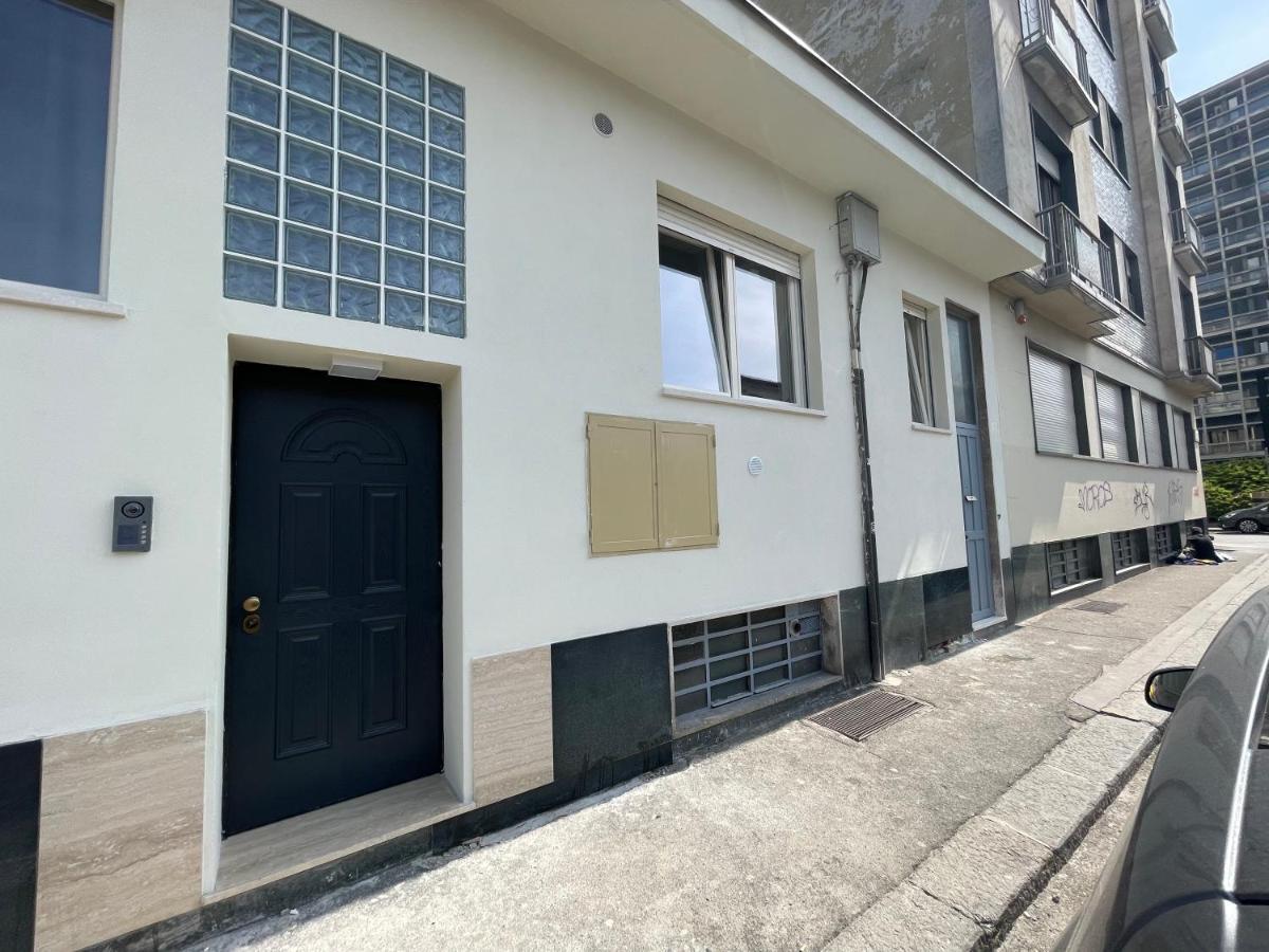 Lugaro Guest House Турин Екстер'єр фото