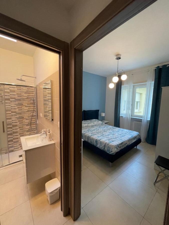 Lugaro Guest House Турин Екстер'єр фото