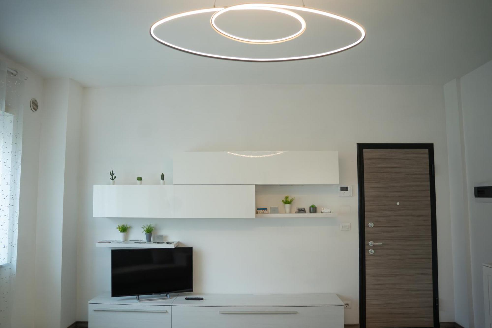 Lugaro Guest House Турин Екстер'єр фото